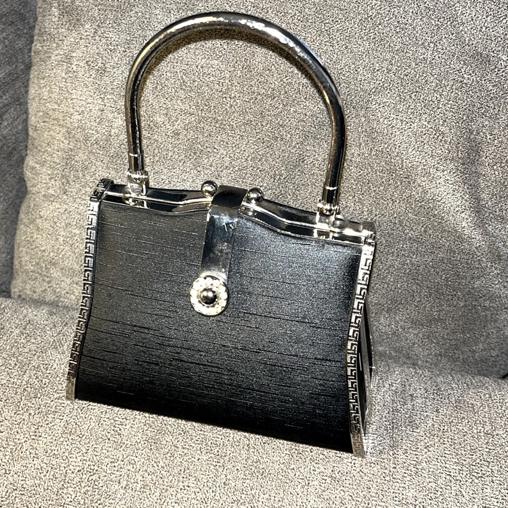 Retro clutch handbag - Like new condition! $18